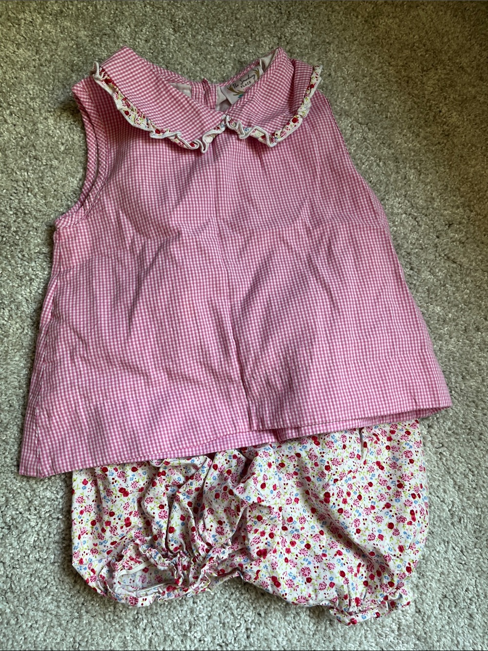 The Smocking Place Floral set